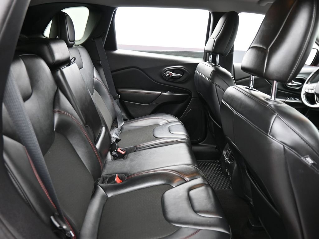 2021 Jeep Cherokee Trailhawk