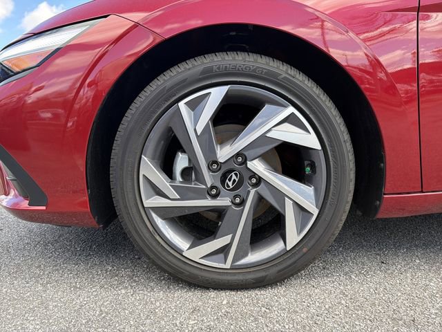 2025 Hyundai Elantra Sport