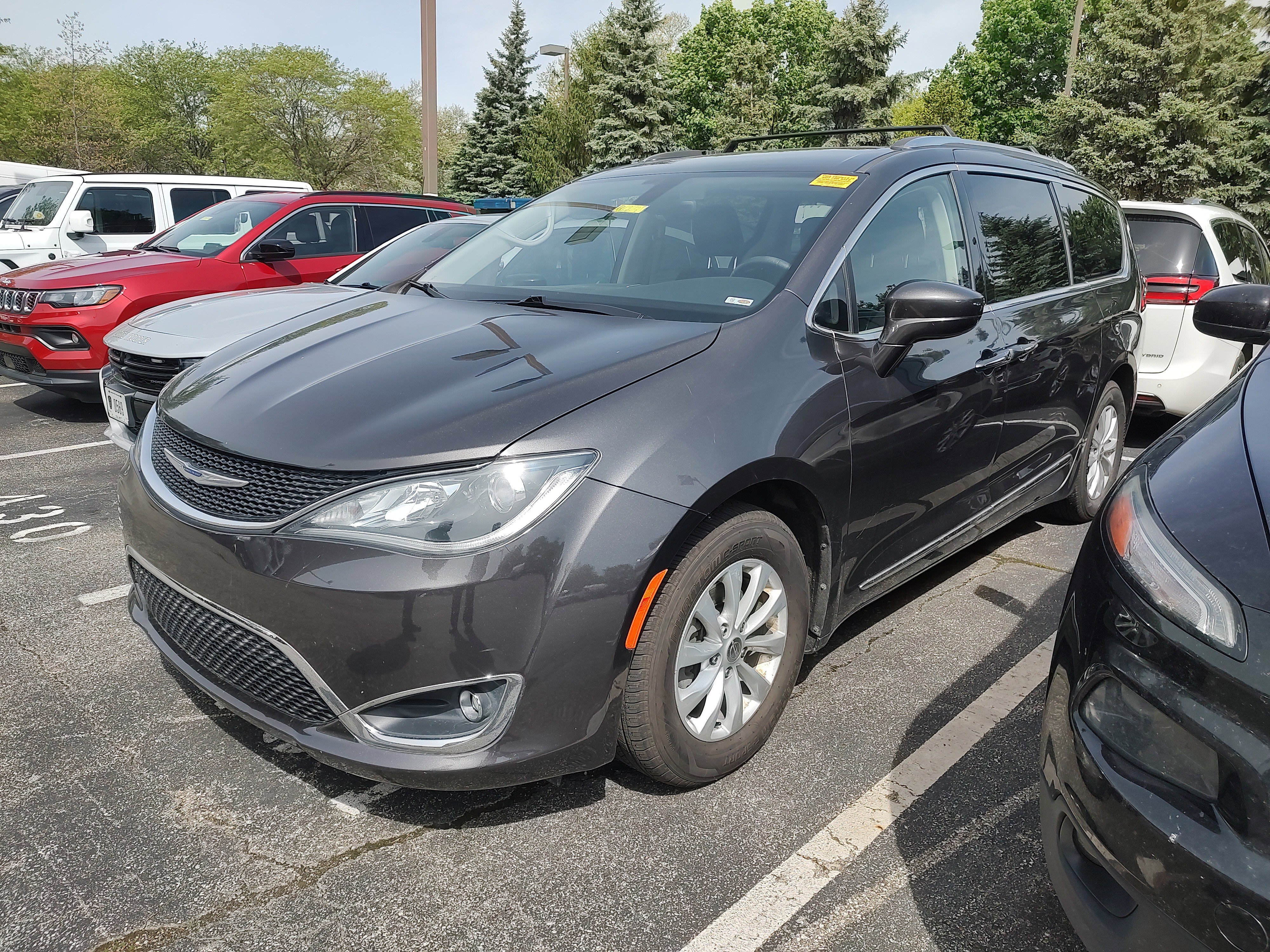 2019 Chrysler Pacifica Touring-L