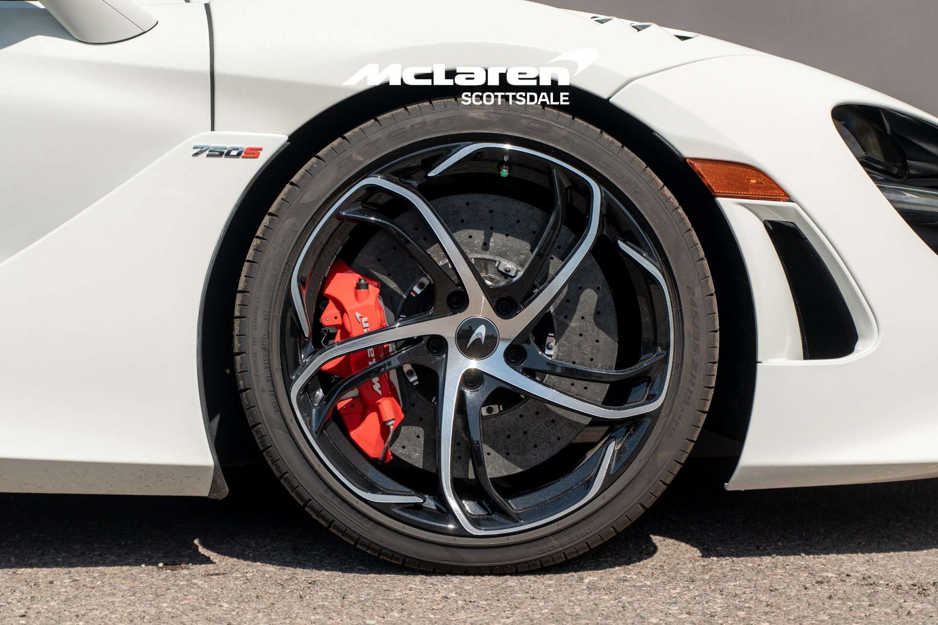Used 2024 McLaren 750S Spider photo 36