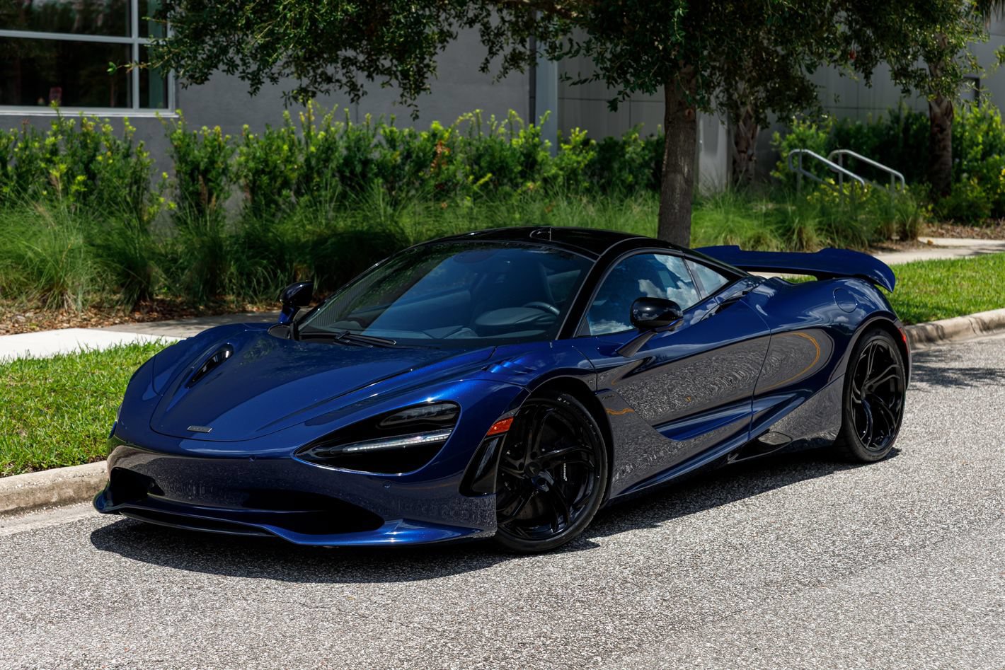 Used 2025 McLaren 750S photo 37