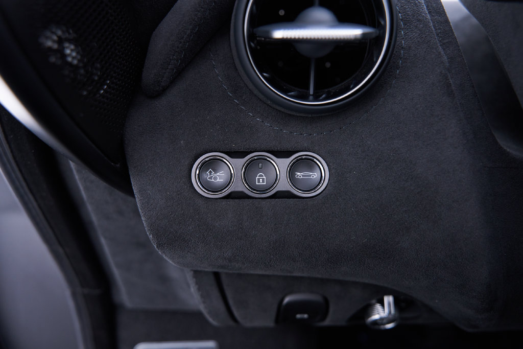 Used 2025 McLaren 750S photo 62