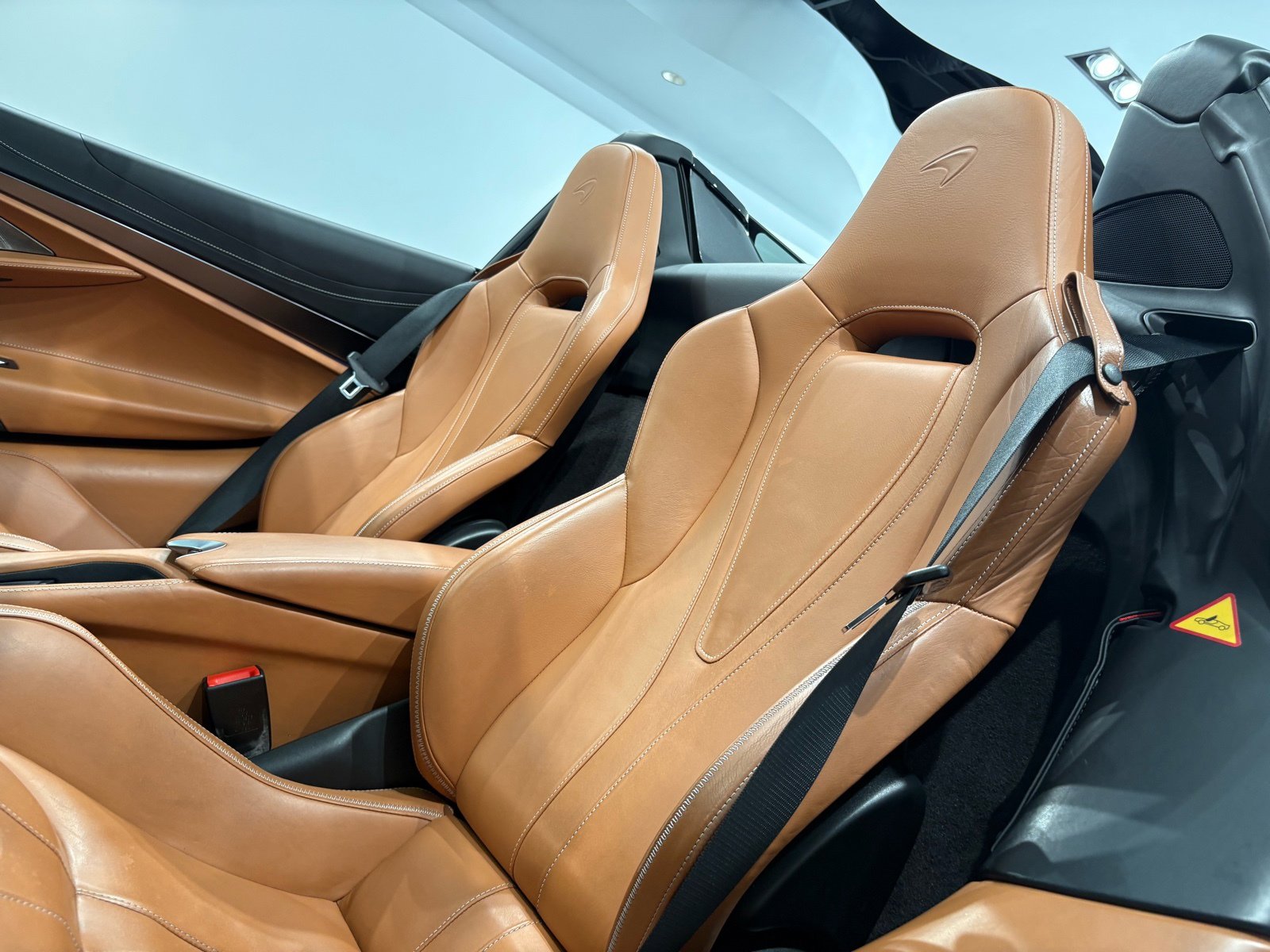 Used 2020 McLaren 720S Luxury photo 8