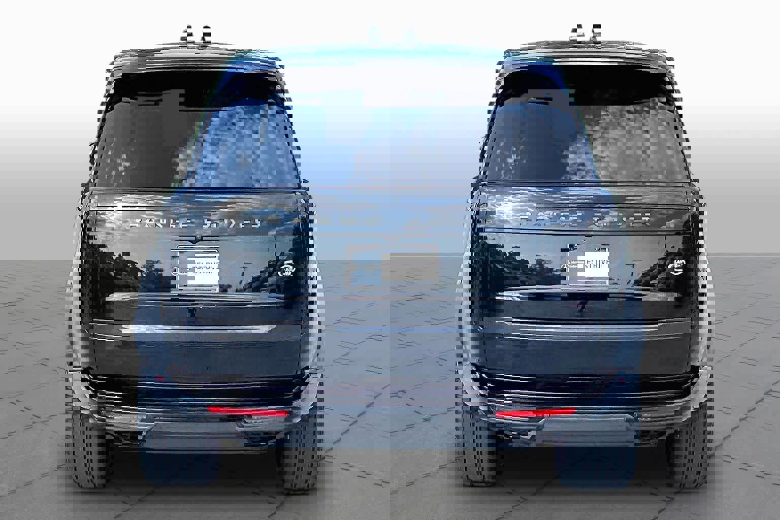 2023 Land Rover Range Rover Autobiography