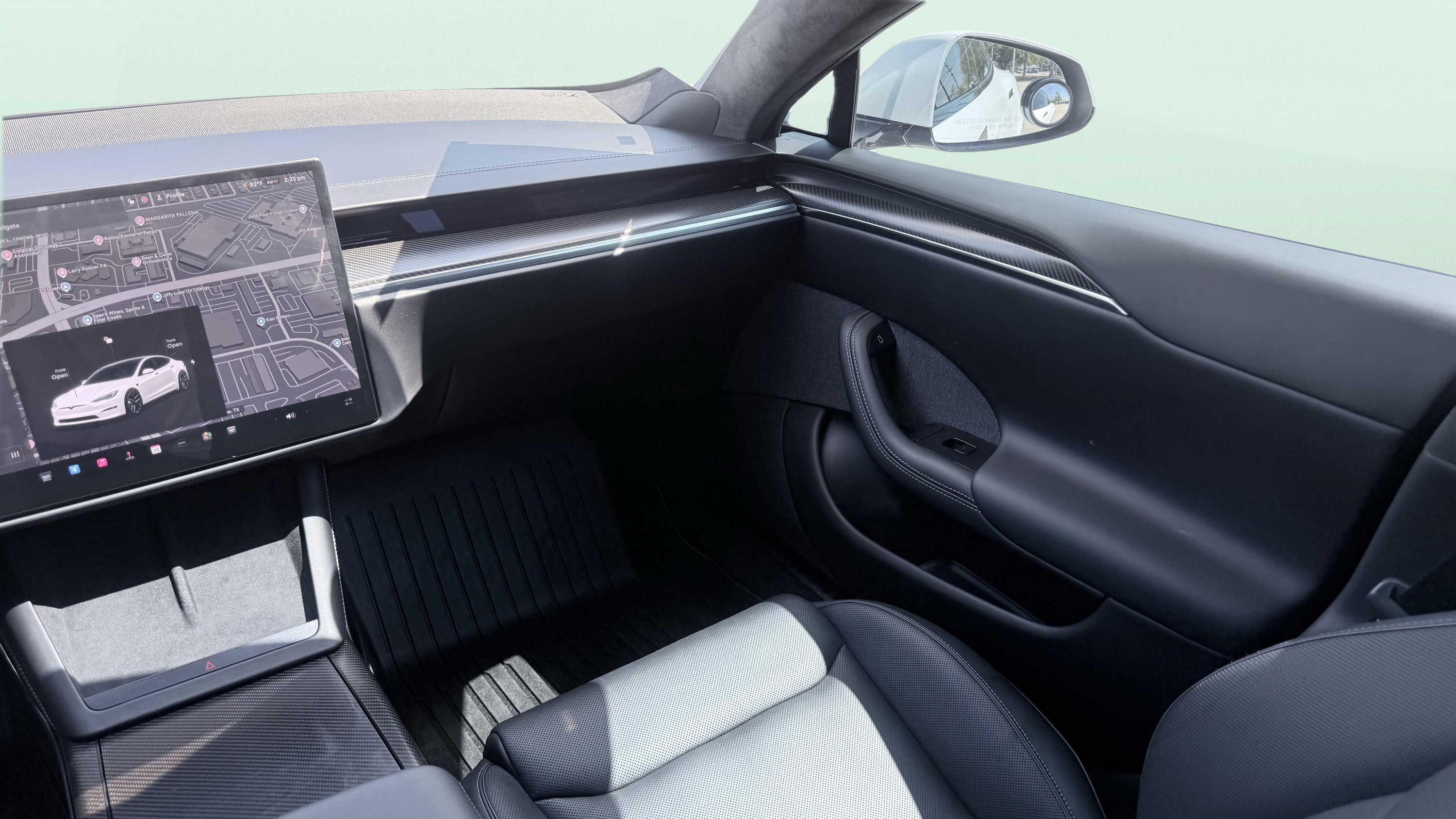 2022 Tesla Model S Plaid