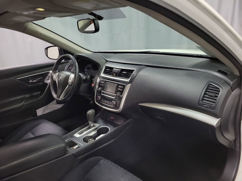 2017 Nissan Altima 2.5 SV