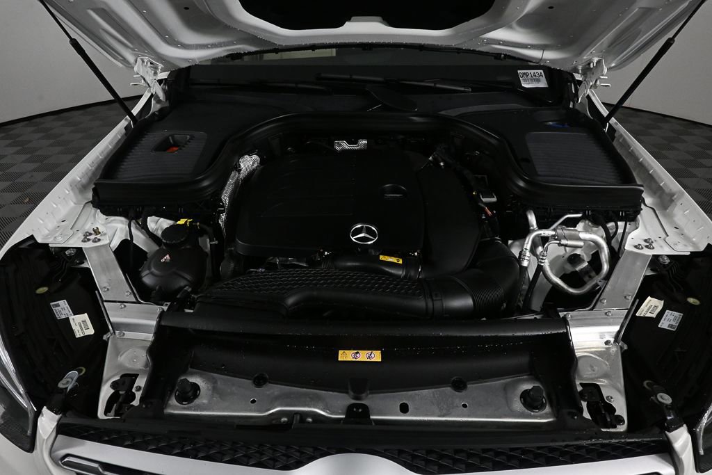 2022 Mercedes-Benz GLC 300