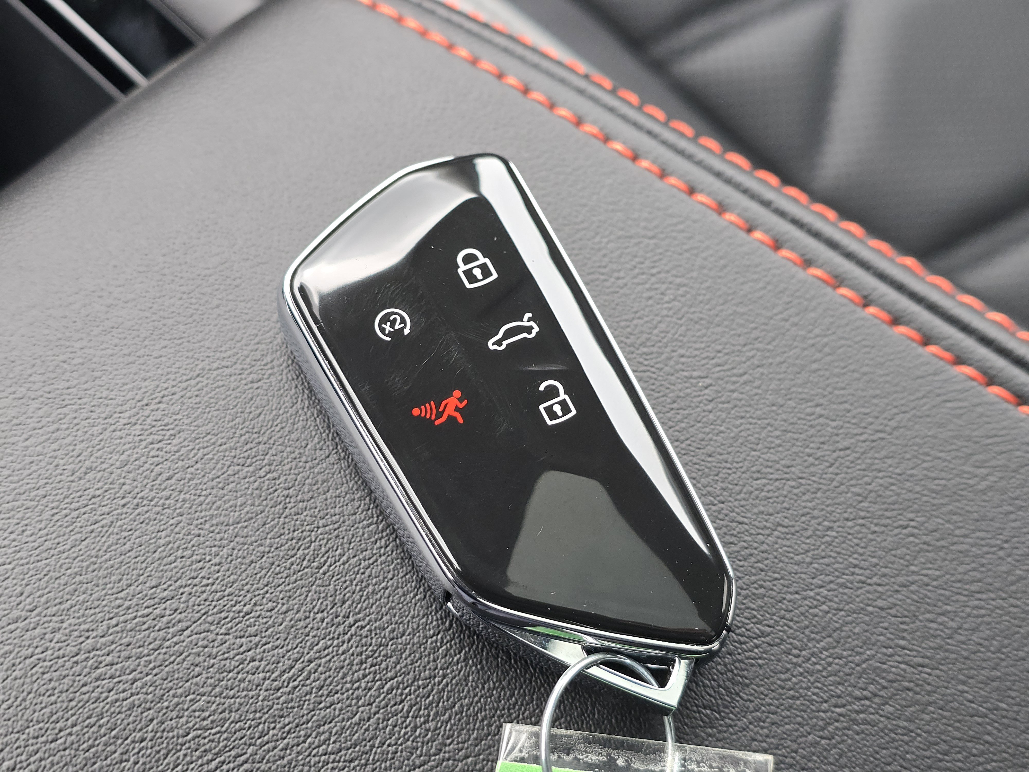 2026 Volkswagen Atlas Peak Edition