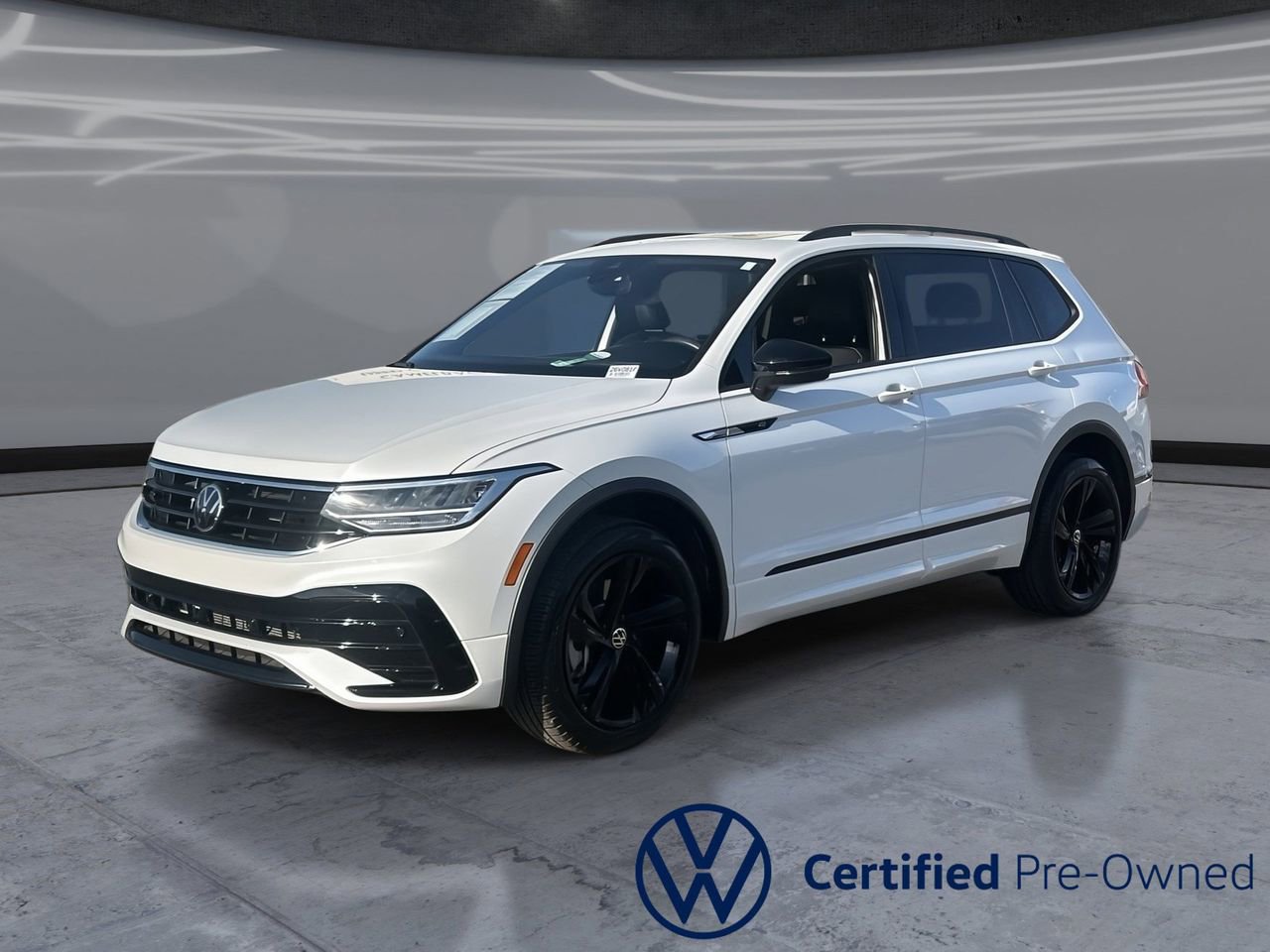 Certified 2024 Volkswagen Tiguan SE R-Line
