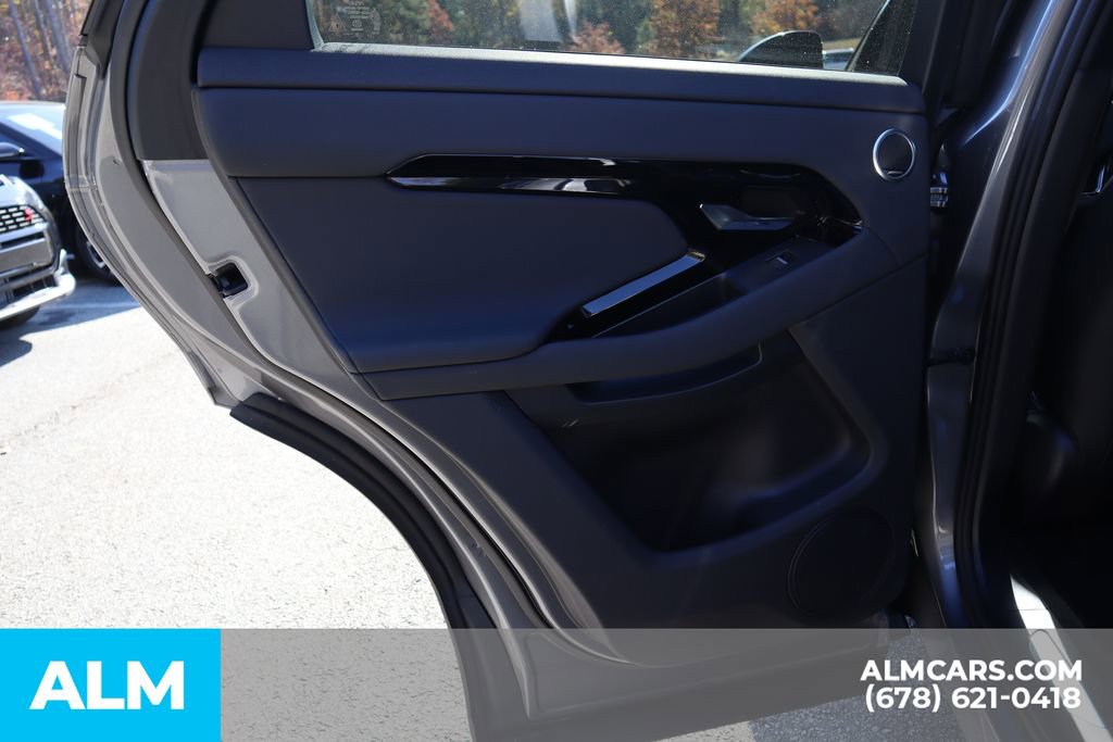 2024 Land Rover Range Rover Evoque Dynamic SE