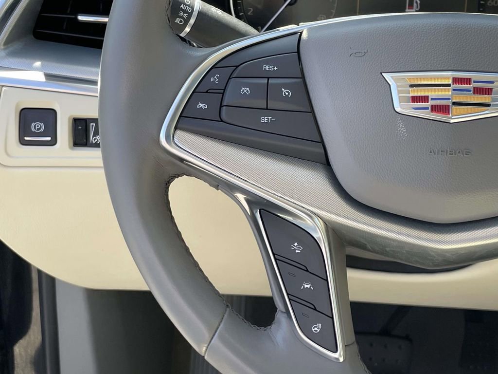2020 Cadillac XT5 Premium Luxury