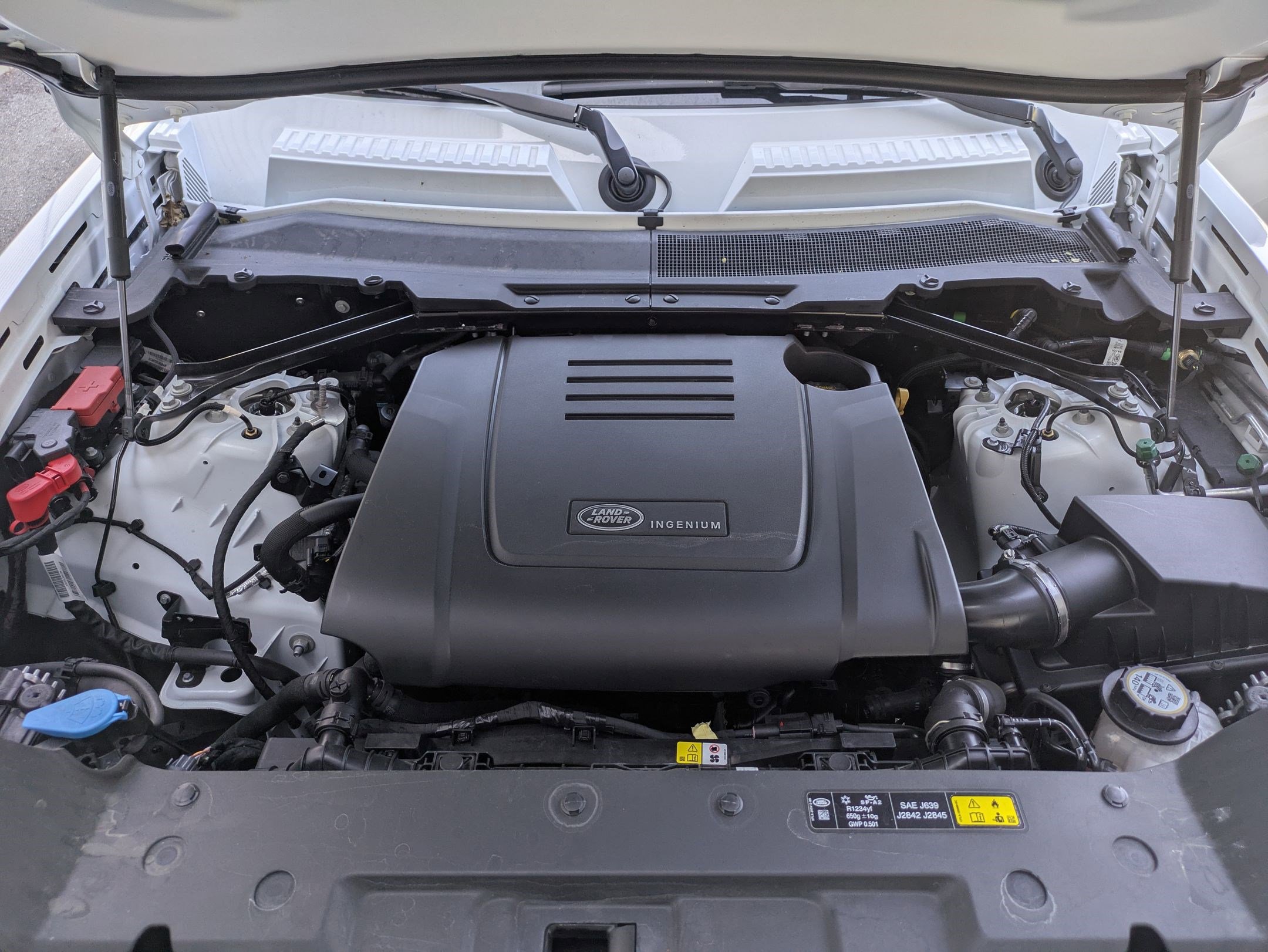 2025 Land Rover Defender 110 S