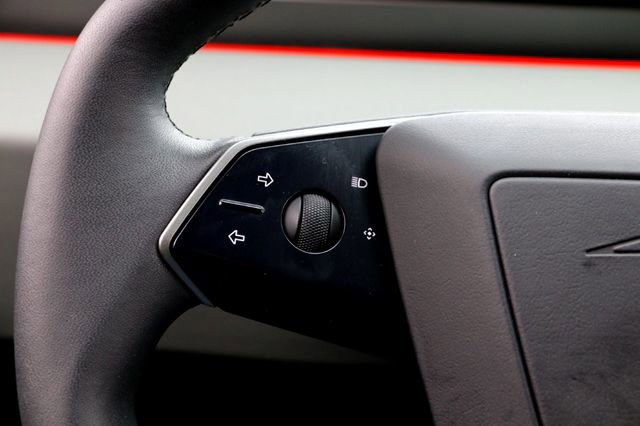 2024 Tesla Cybertruck AWD Crew Cab