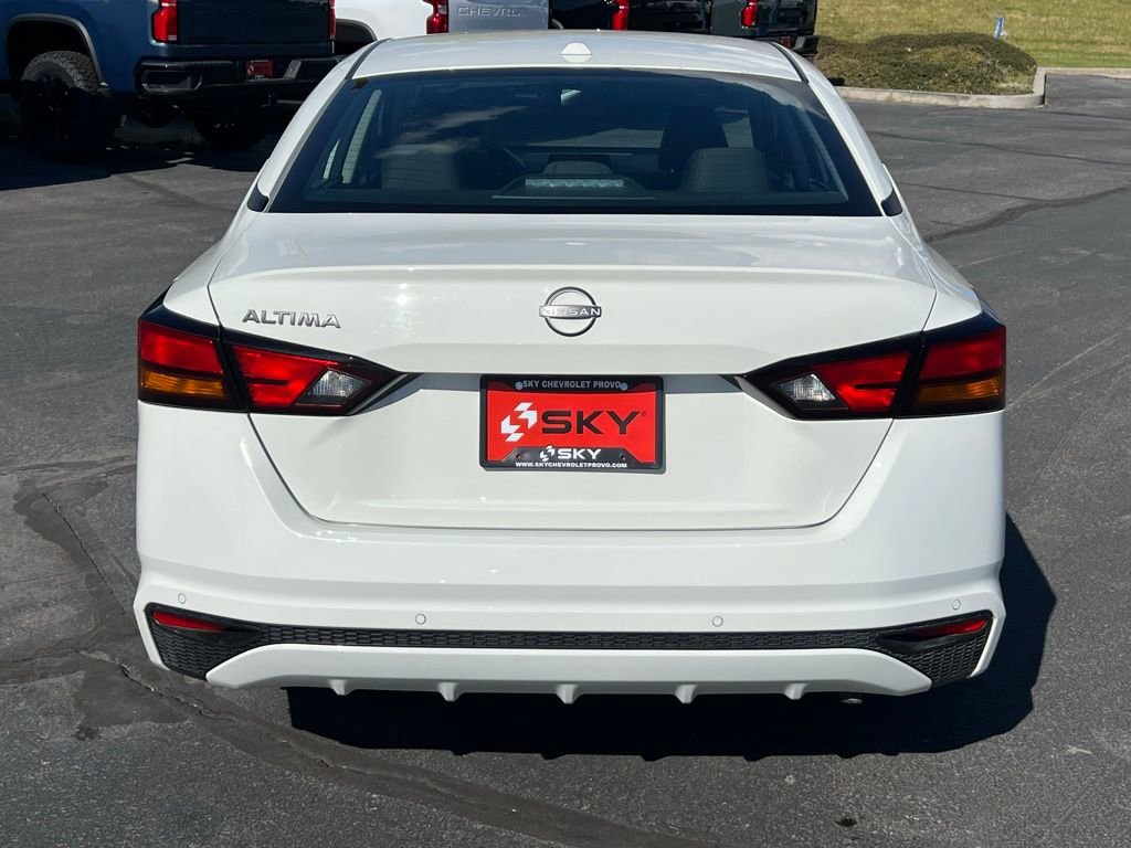 2025 Nissan Altima 2.5 SV