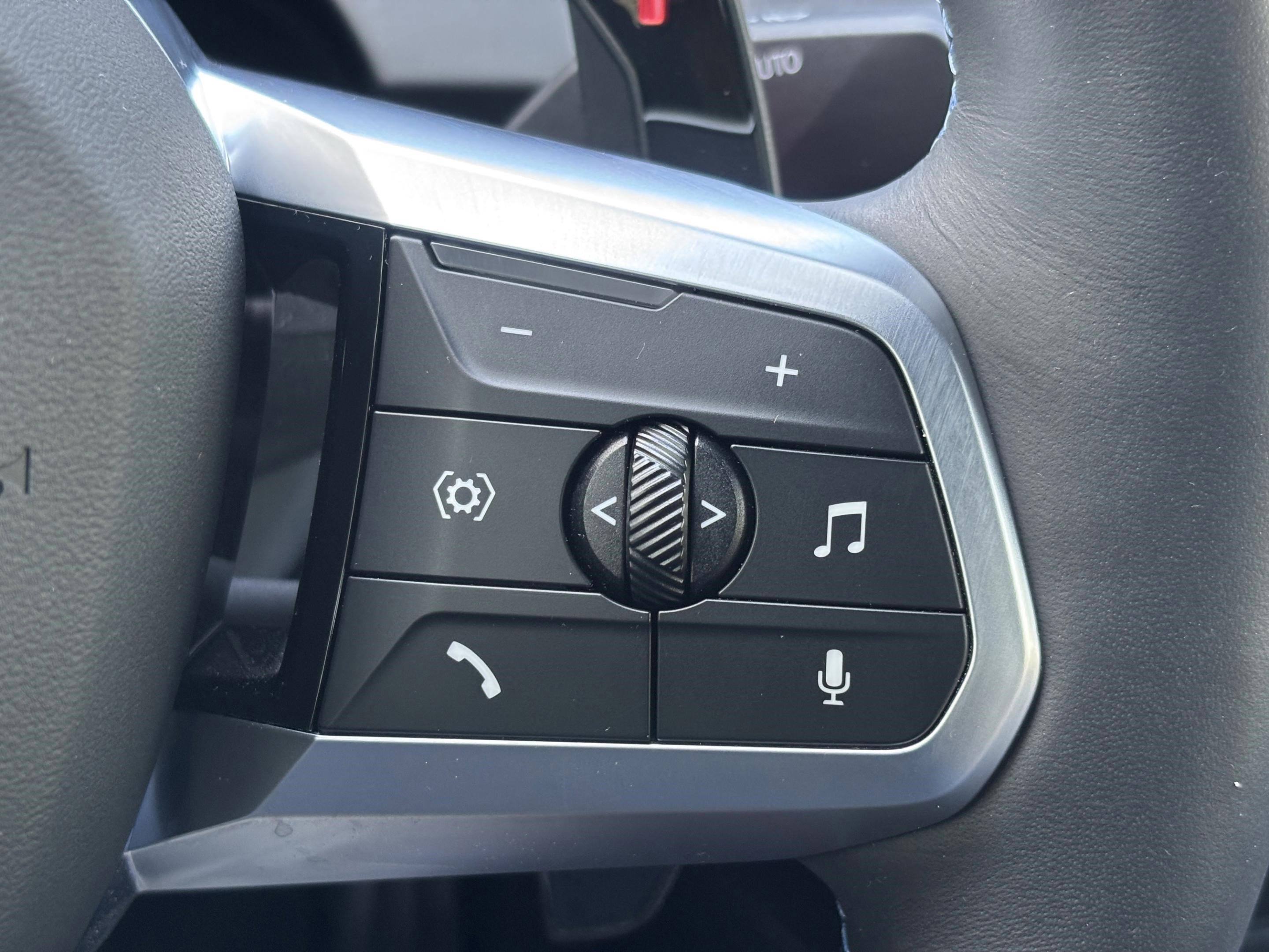 2025 BMW M235i xDrive