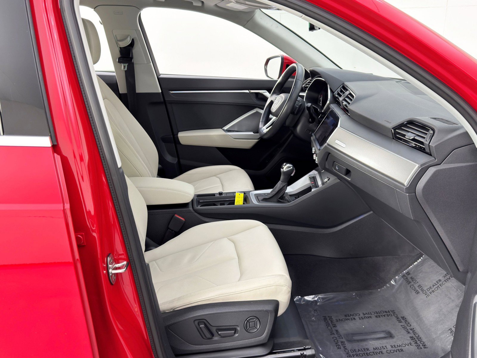 2023 Audi Q3 2.0T Premium Plus