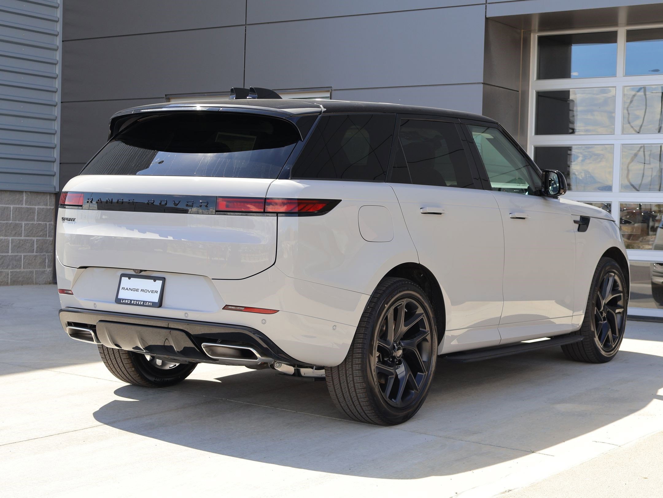 2026 Land Rover Range Rover Sport Dynamic SE