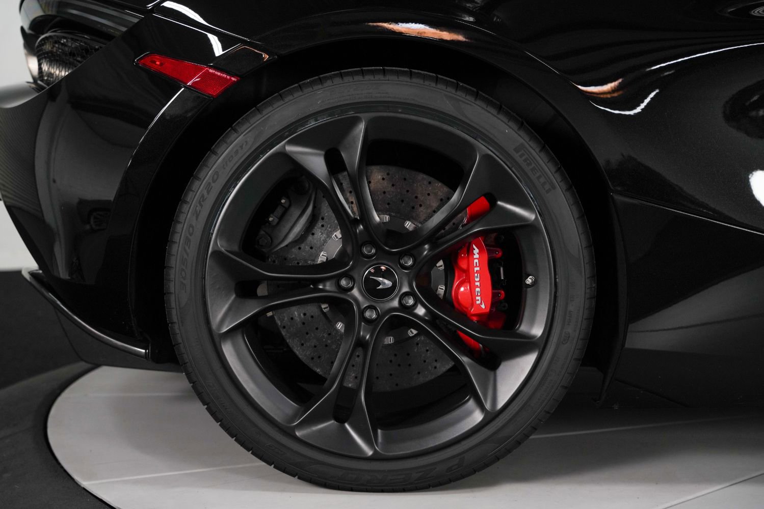 Used 2020 McLaren 720S Luxury photo 26