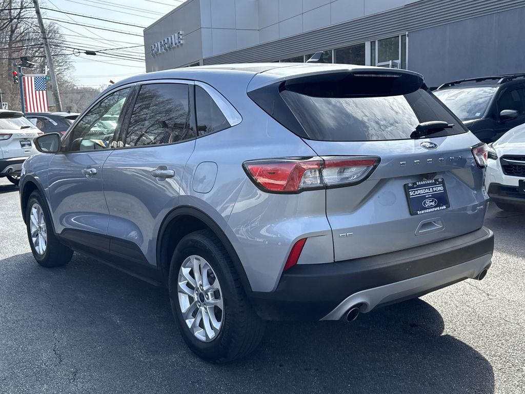 2022 Ford Escape SE