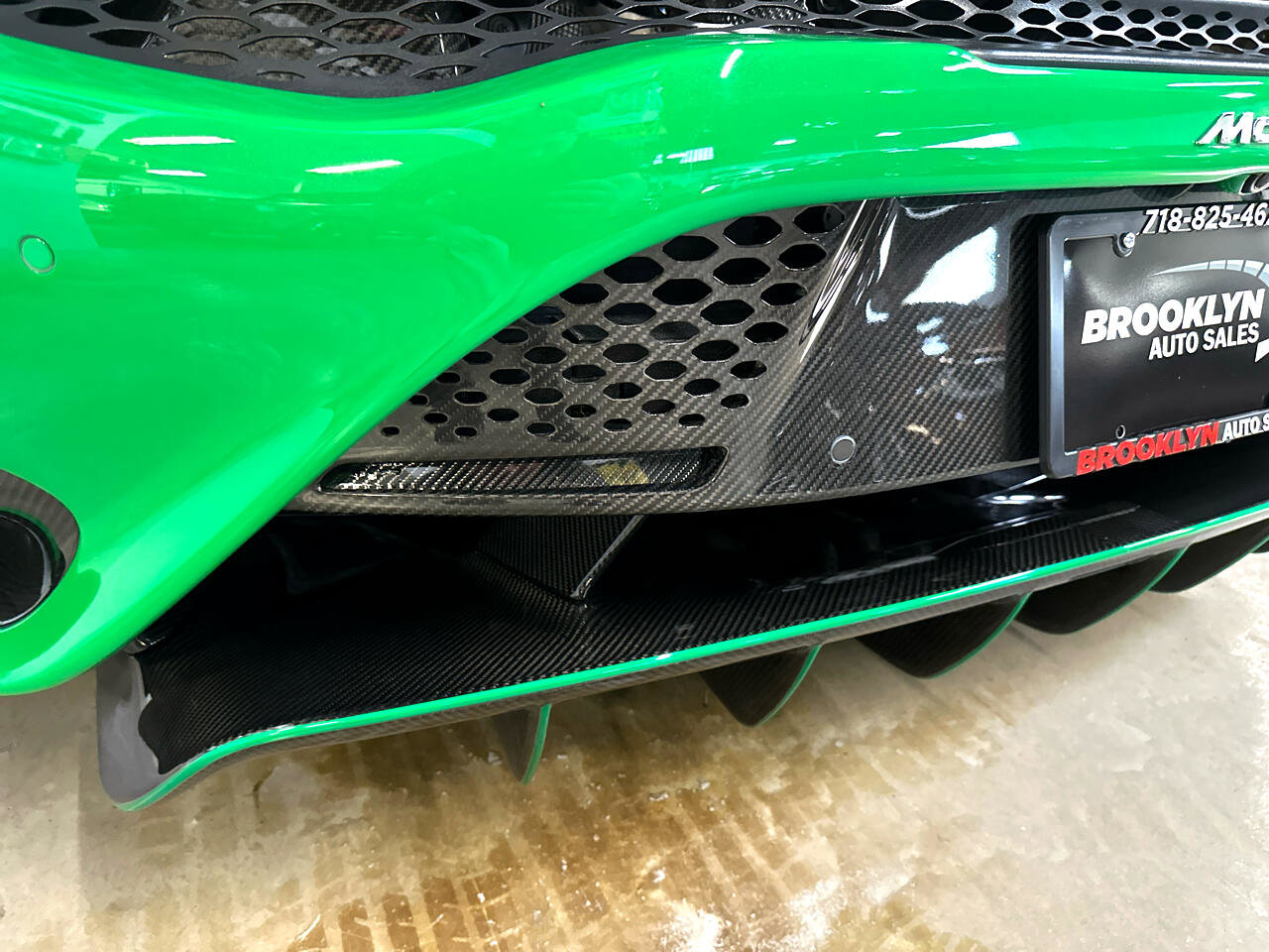 Used 2022 McLaren 765LT photo 33