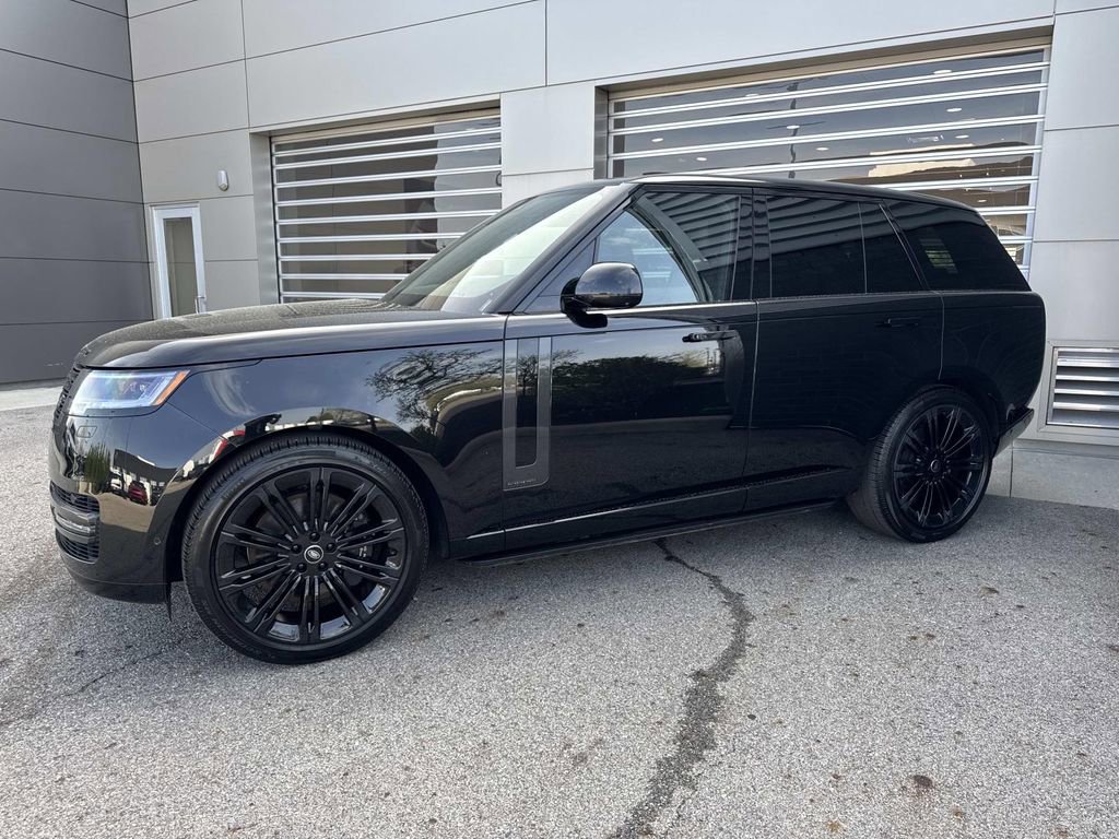 2025 Land Rover Range Rover Autobiography