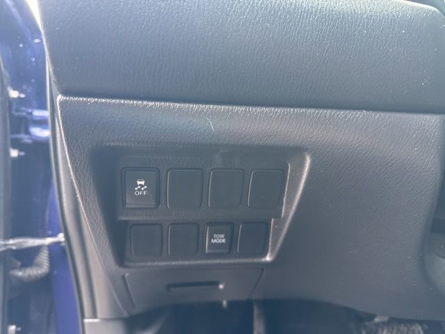 2020 Nissan Pathfinder S