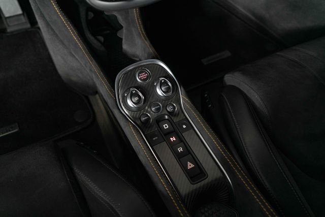 Used 2019 McLaren 600LT photo 21