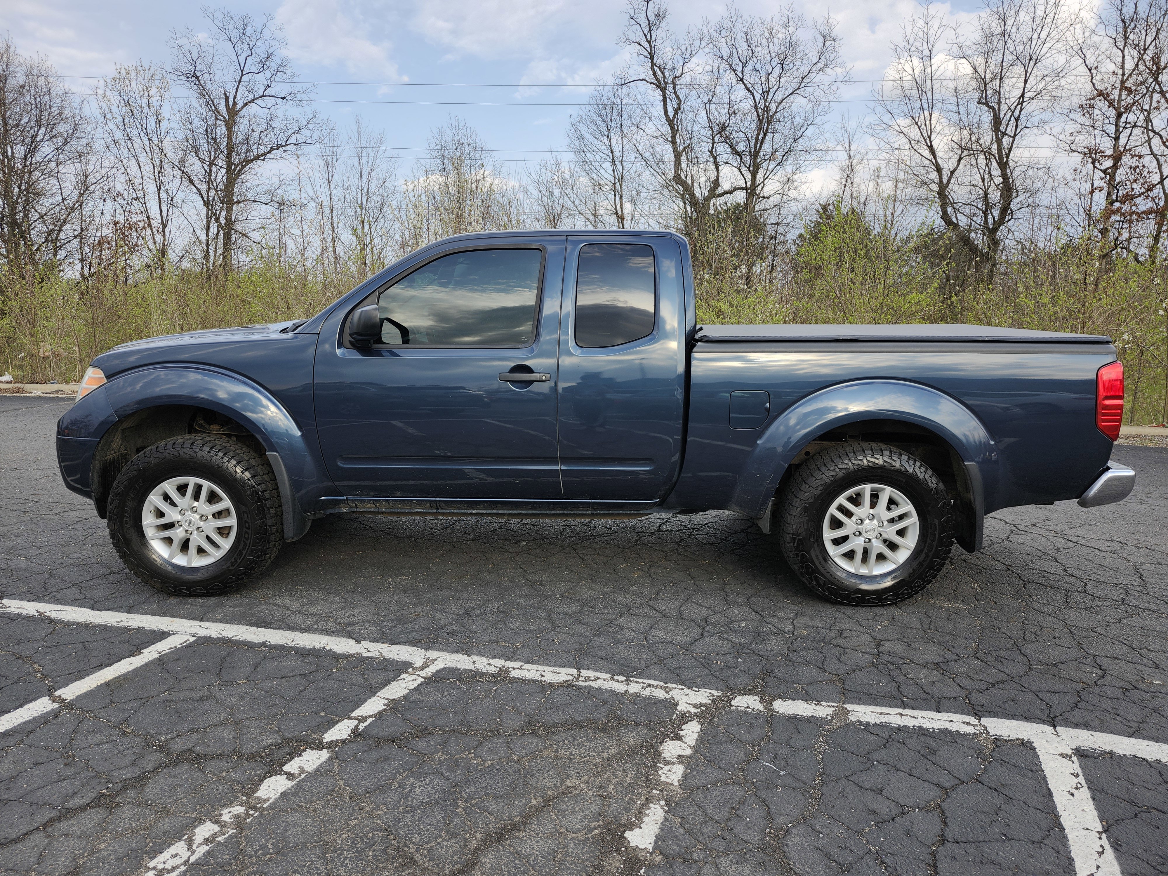 2016 Nissan Frontier SV