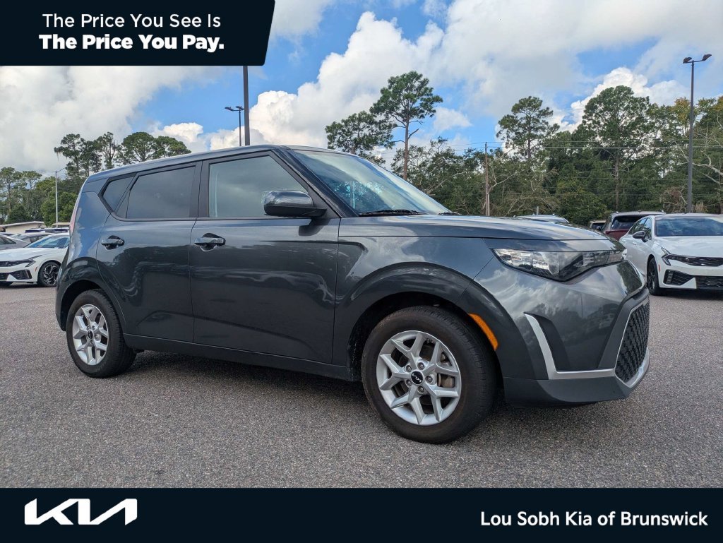 Used 2024 Kia Soul LX w/ Option Group 015