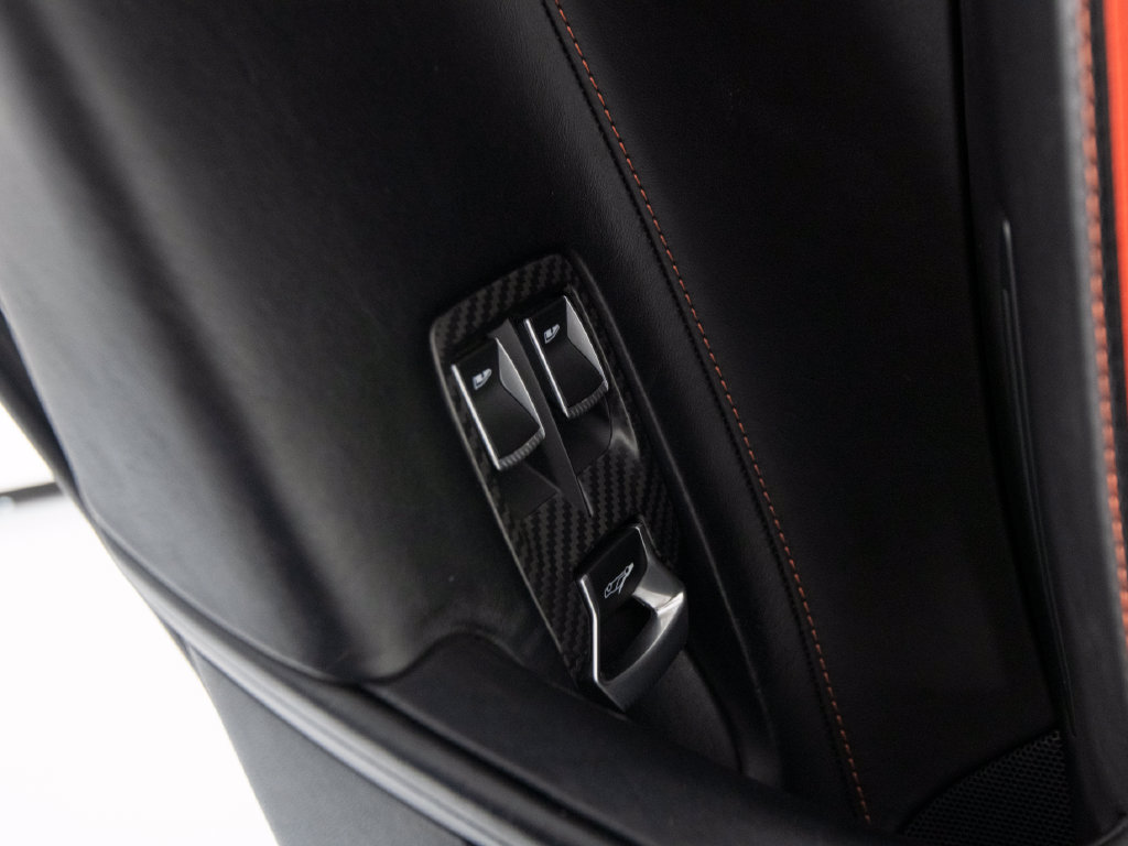 Used 2022 McLaren 720S Luxury photo 14