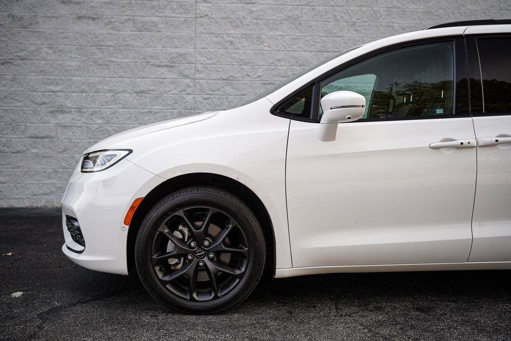 2022 Chrysler Pacifica Touring-L