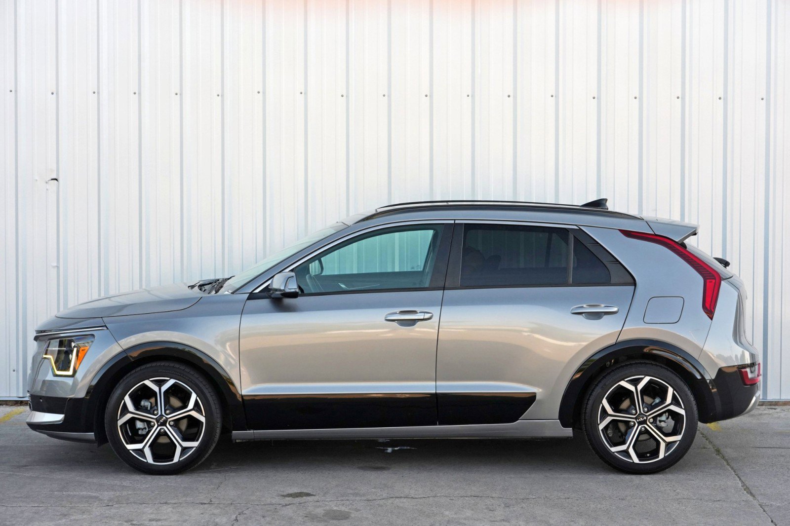 2023 Kia Niro SX Touring