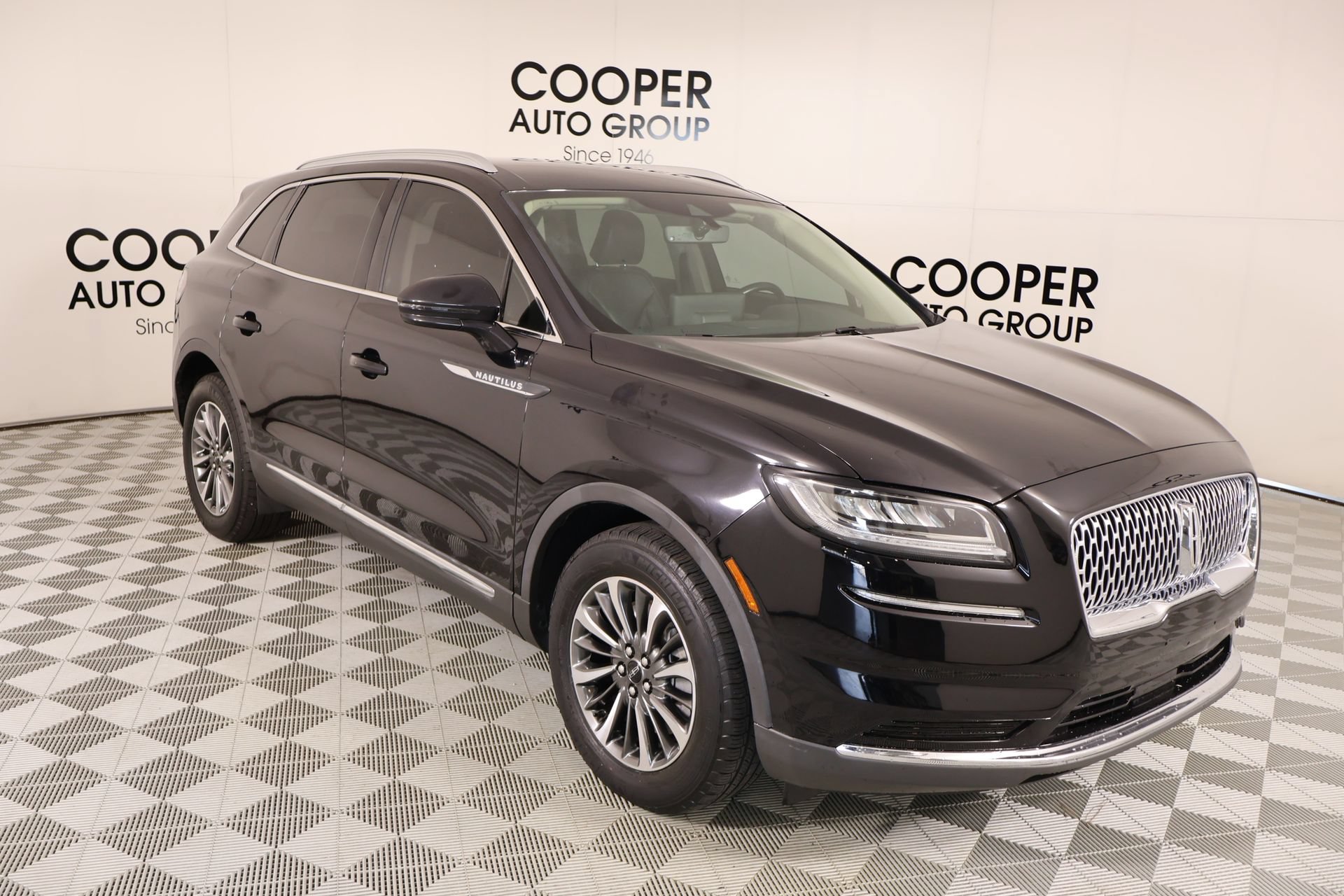 Used 2023 Lincoln Nautilus AWD w/ Premium Package