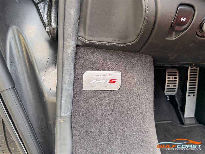 Used 2021 McLaren 720S Performance photo 26