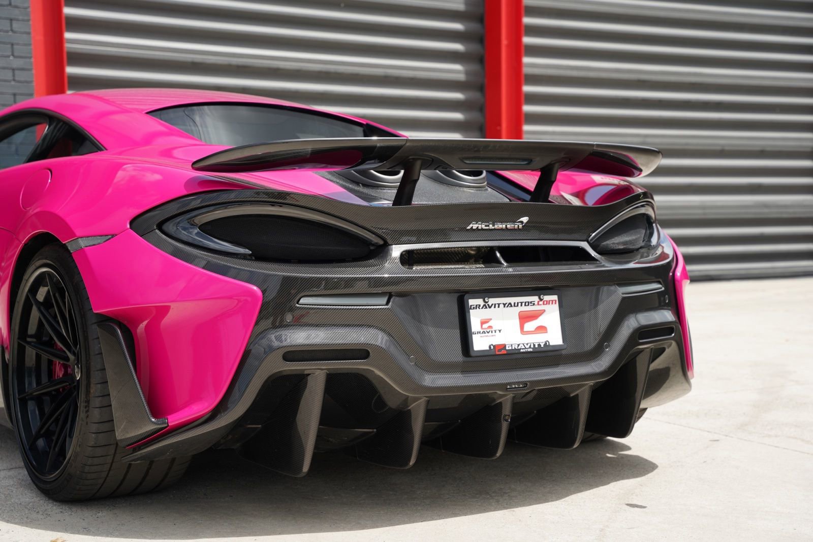 Used 2019 McLaren 600LT photo 10