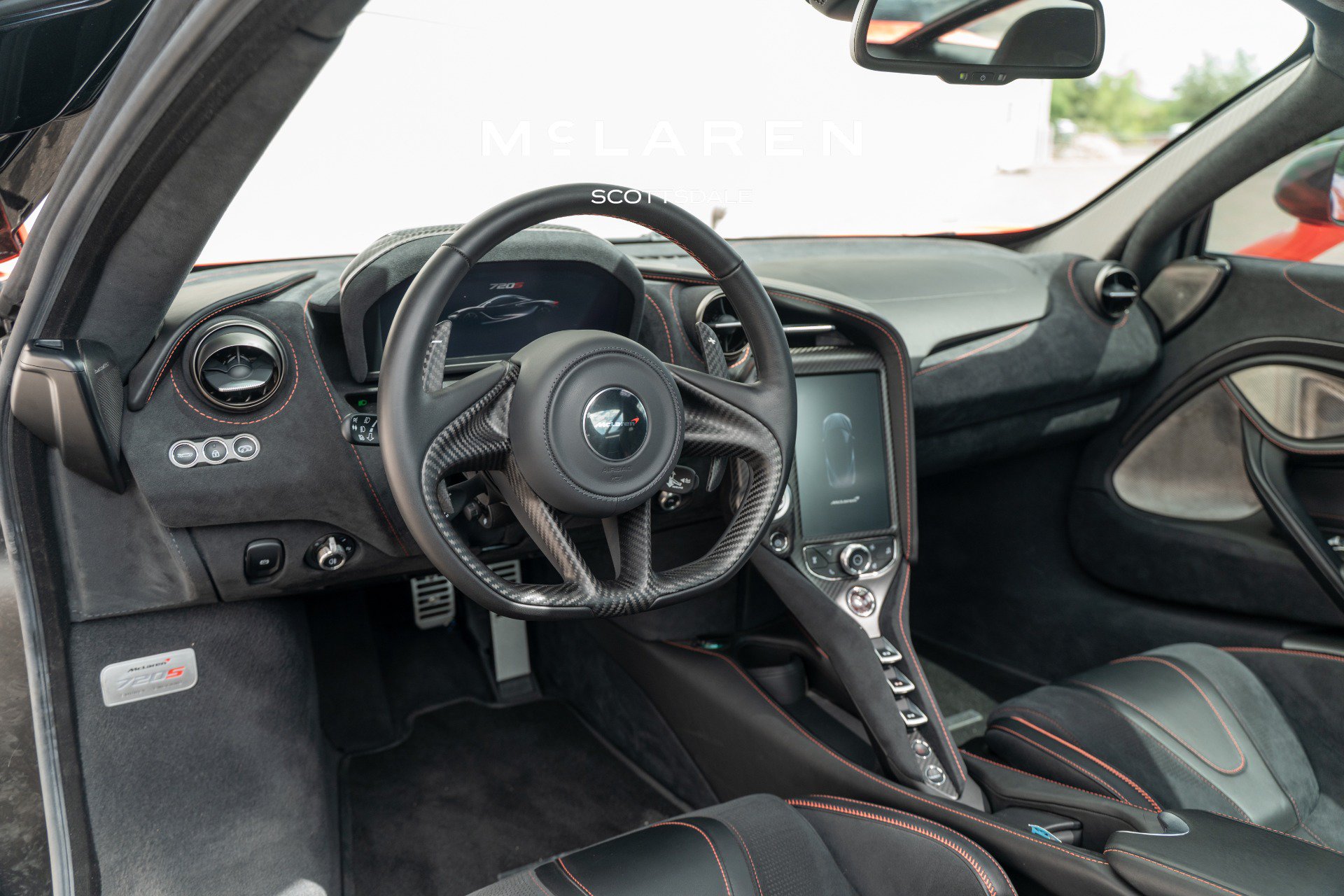 Used 2018 McLaren 720S Performance photo 13