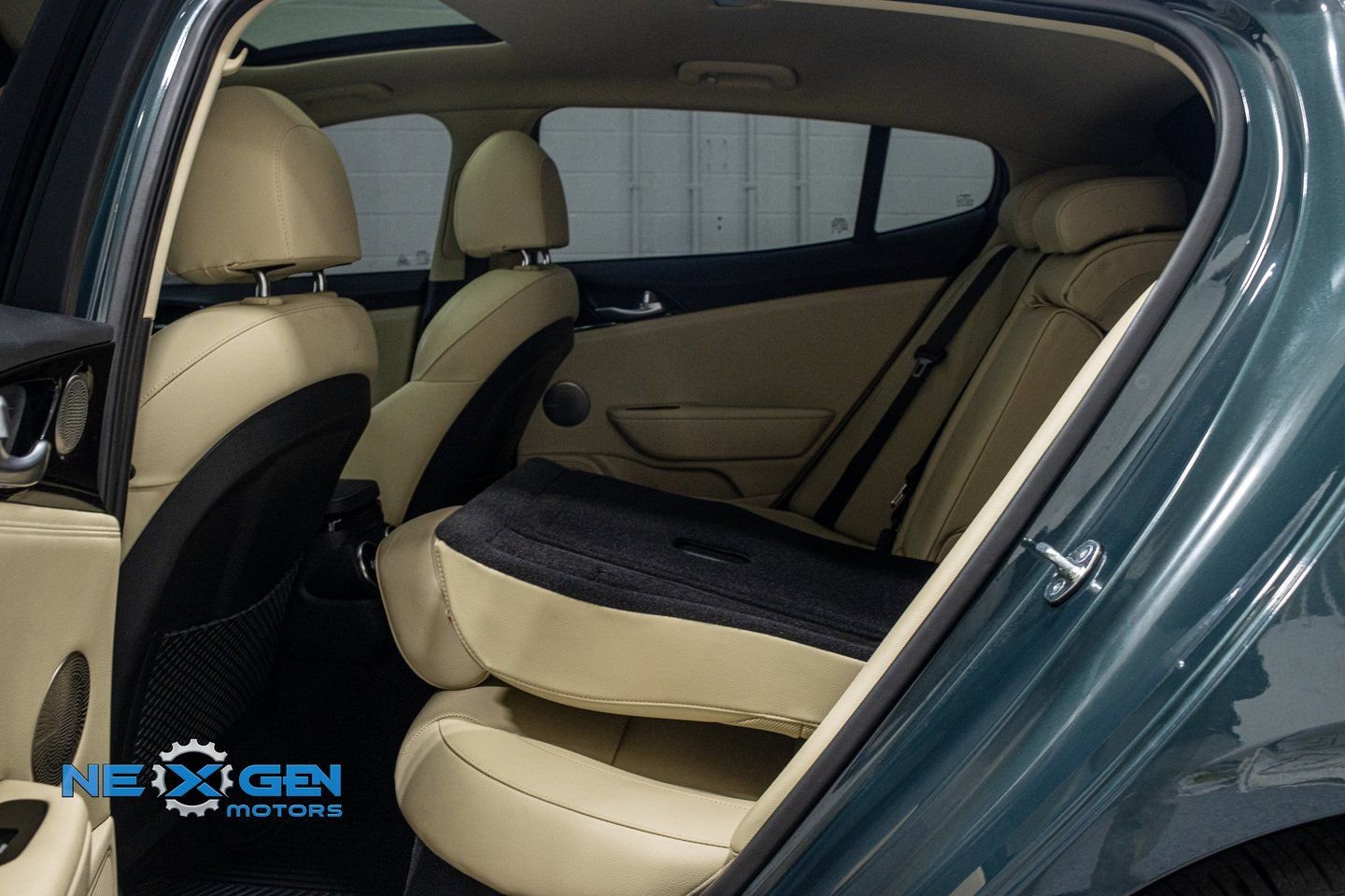 2023 Kia Stinger GT-Line