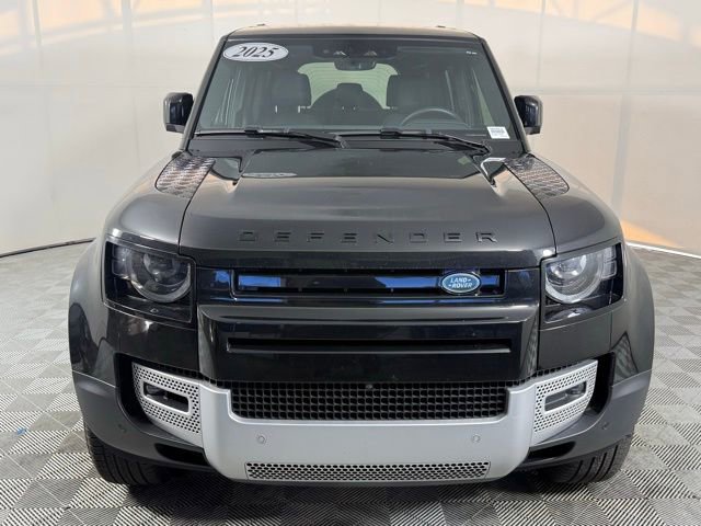 2025 Land Rover Defender 110 S