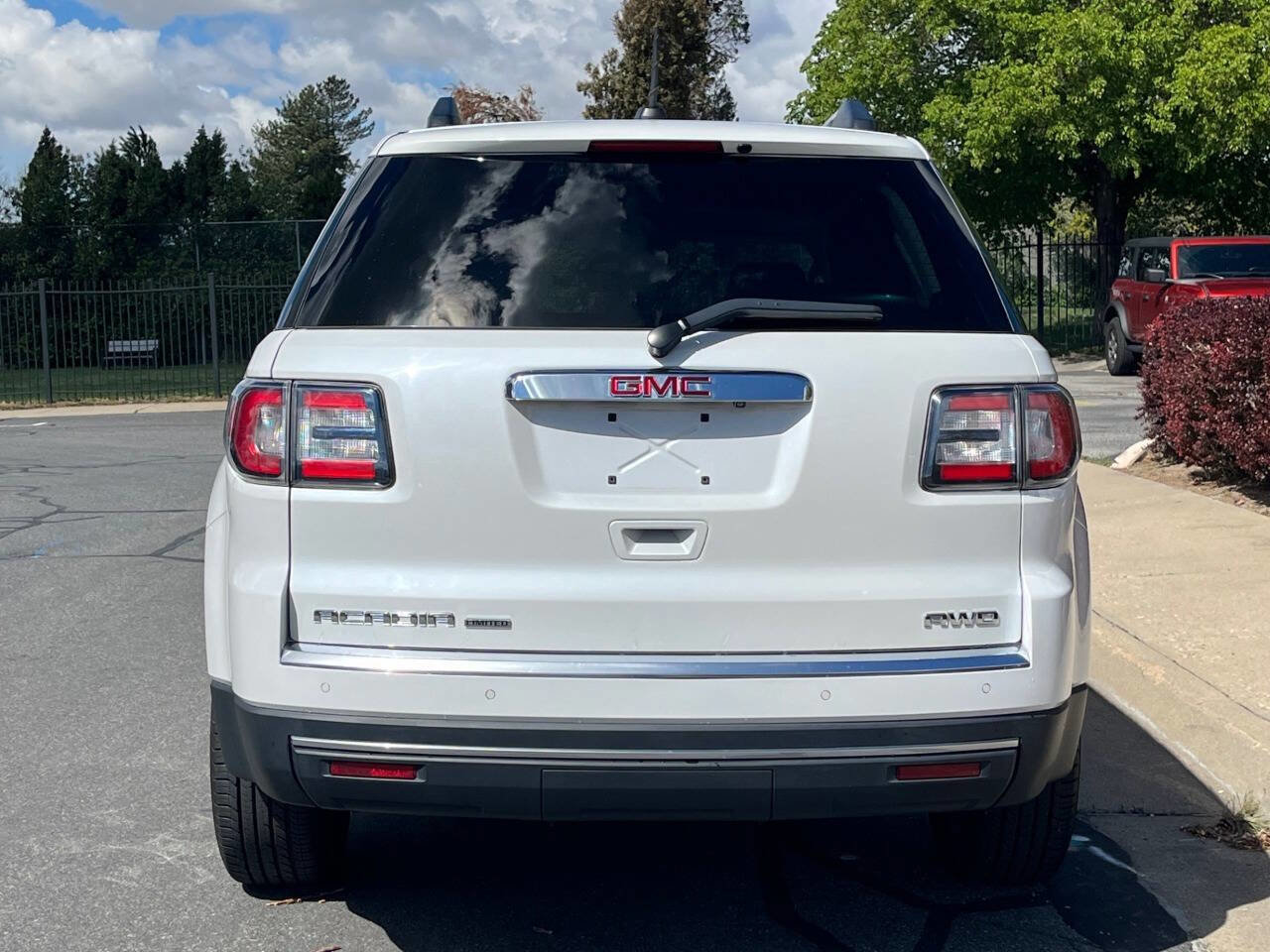 2017 GMC Acadia Limited SLT