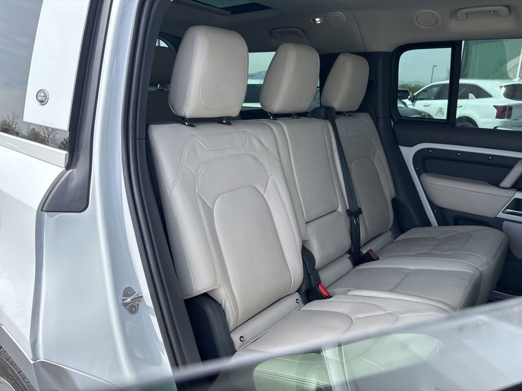 2023 Land Rover Defender 130 First Edition