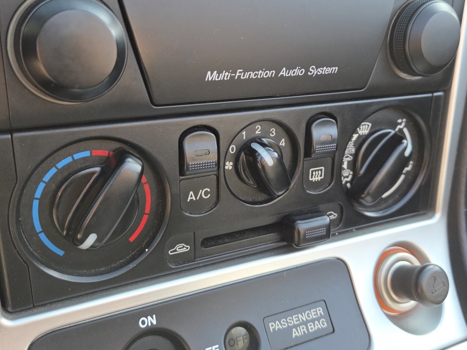 2003 MAZDA MX-5 Miata