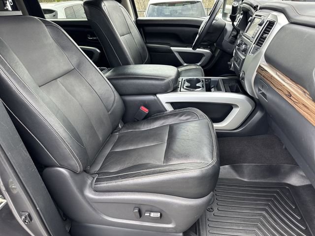 2017 Nissan Titan SL