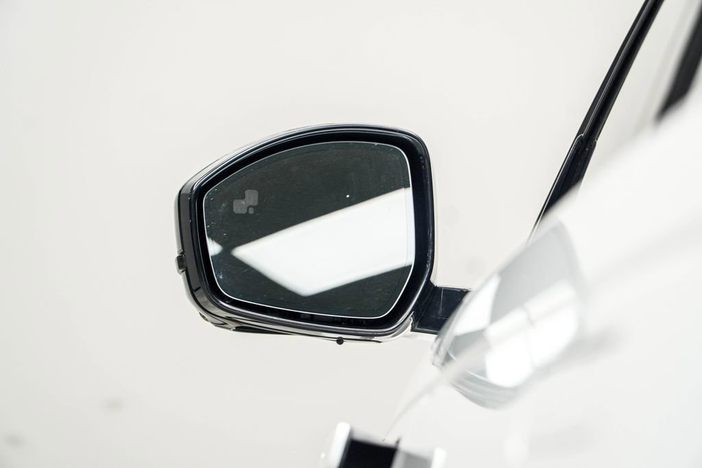 2021 Land Rover Range Rover Velar R-Dynamic S