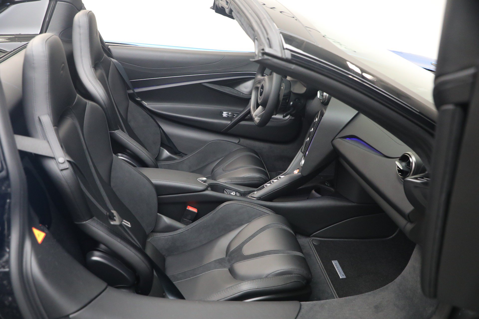 New 2027 McLaren 750S Spider photo 33