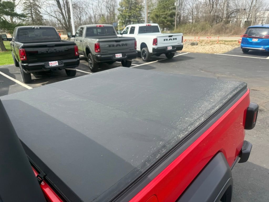 2020 Jeep Gladiator Sport