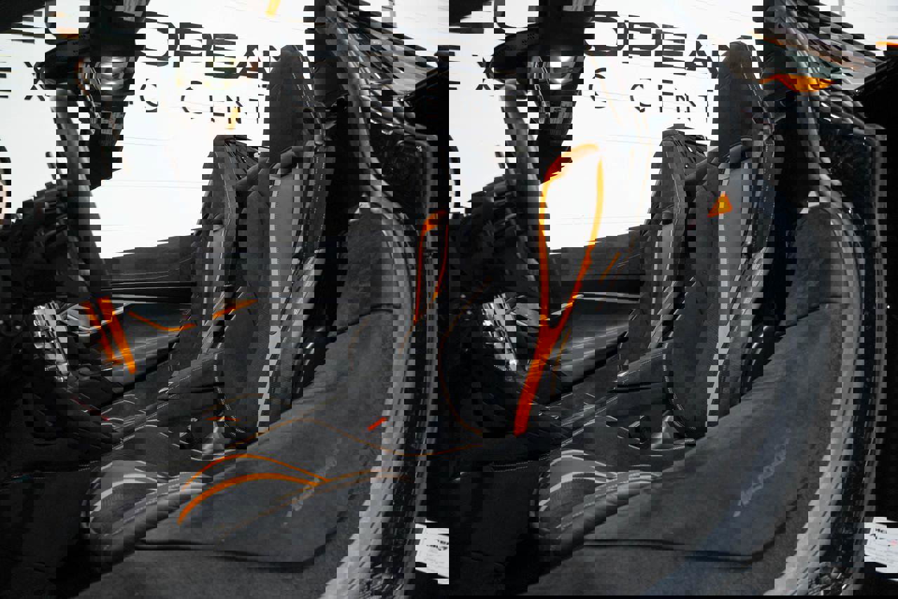 Used 2022 McLaren 720S Performance photo 11