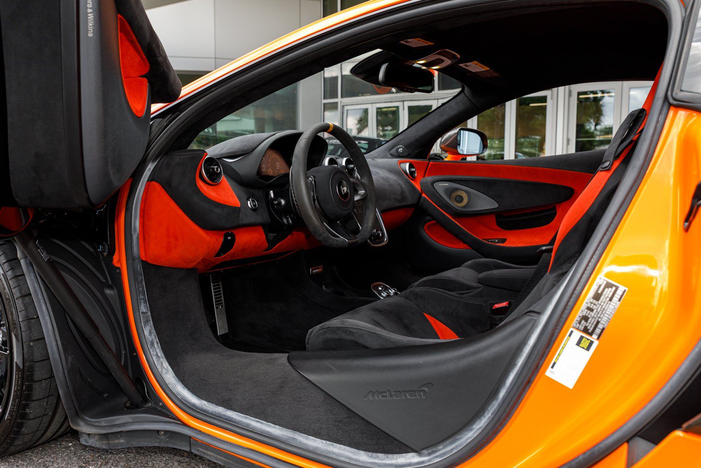 Used 2019 McLaren 600LT photo 46
