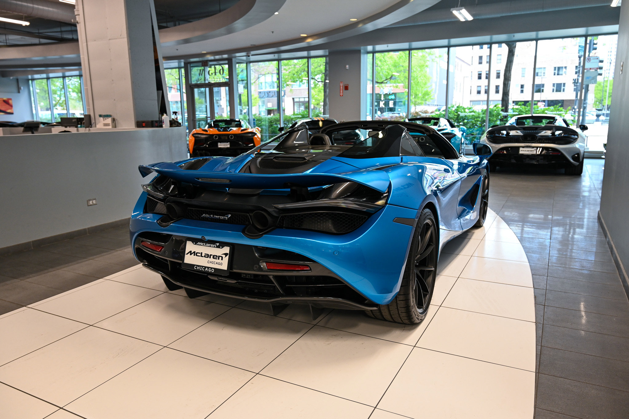 Used 2020 McLaren 720S Luxury photo 14