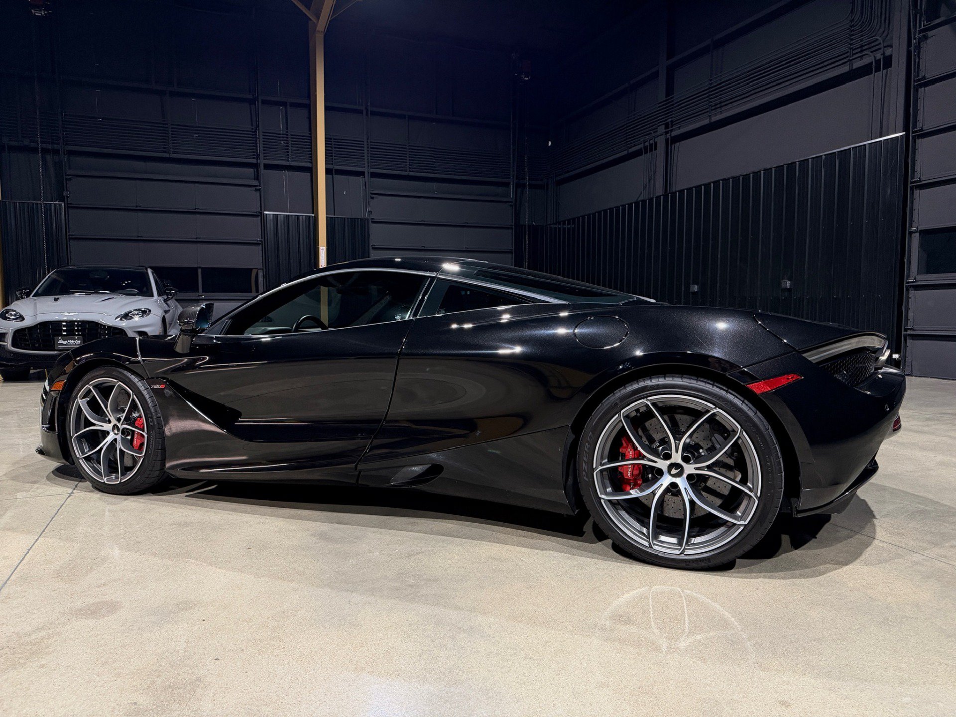 Used 2022 McLaren 720S Performance 5