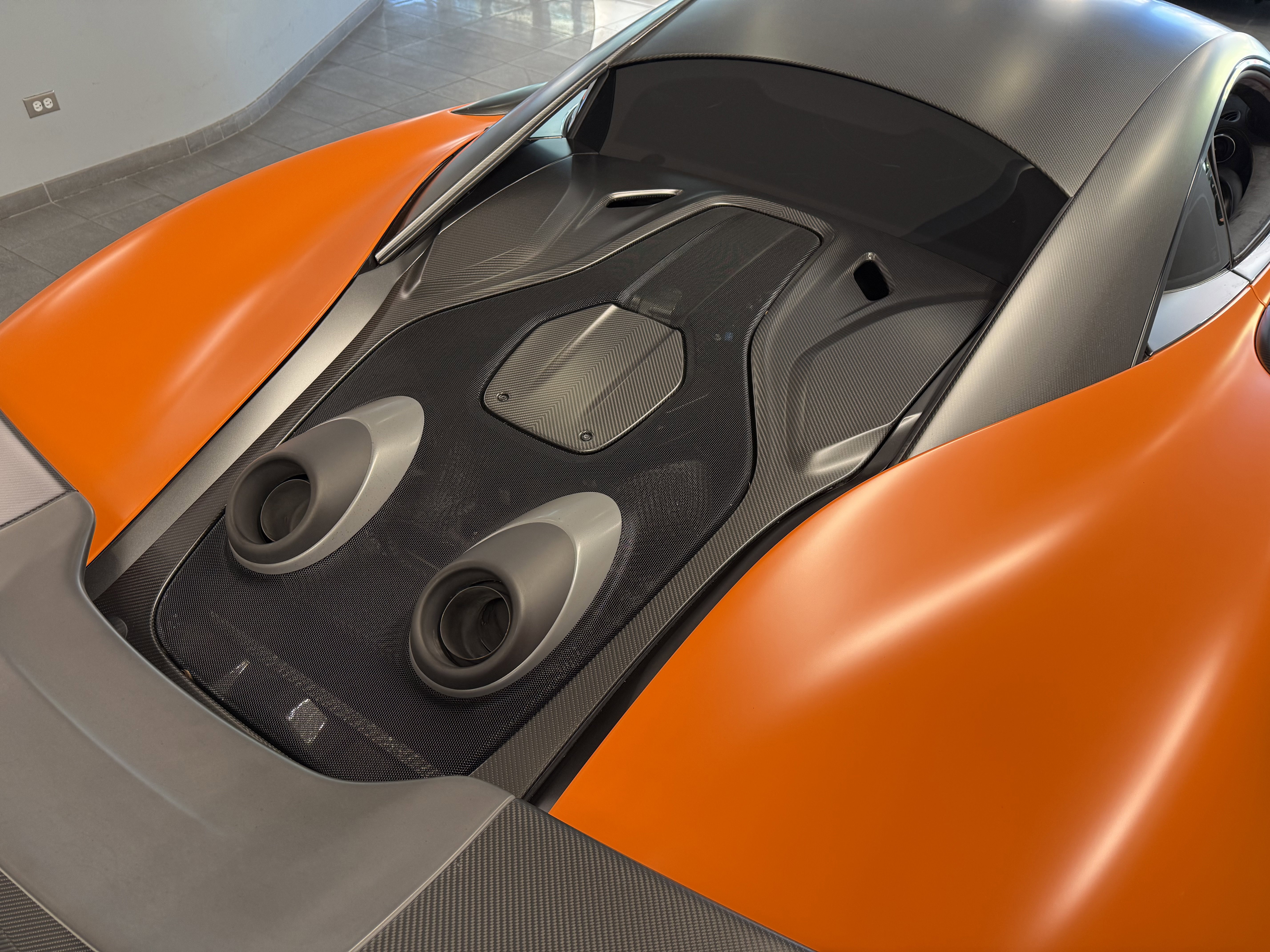 Used 2019 McLaren 600LT photo 9